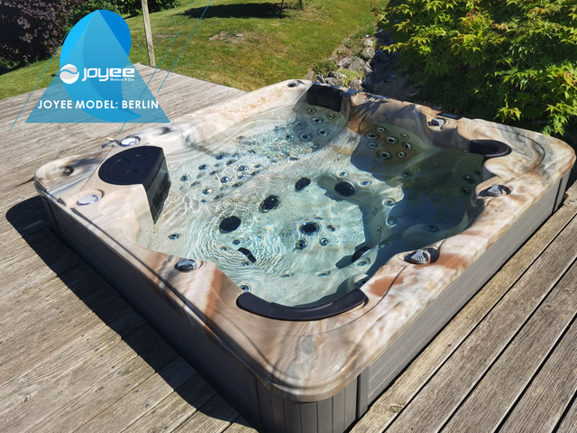 Jacuzzi extérieur 6 personnes