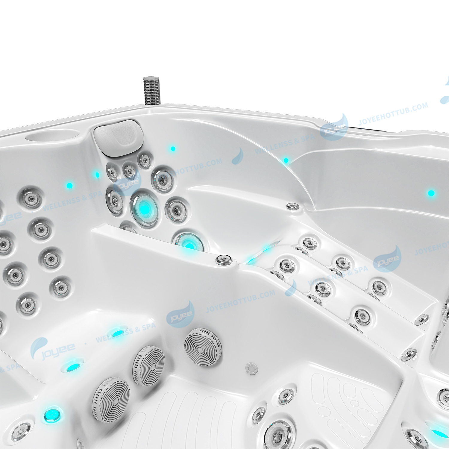 jacuzzi avec 2 transats